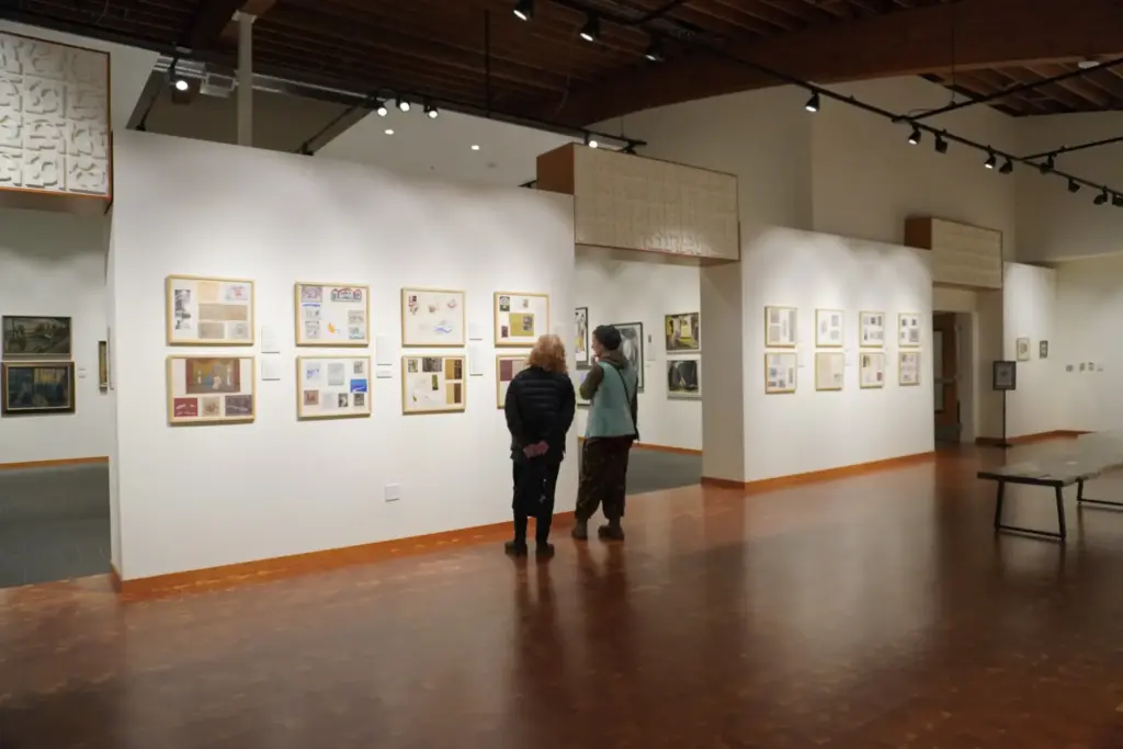 Visitors enjoying an Artful Moments museum program